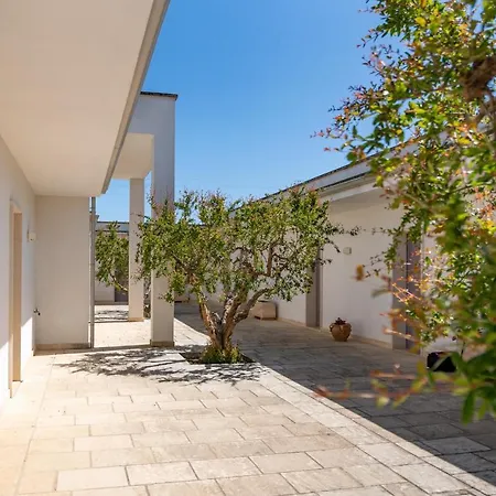 Corte Dei Melograni Otranto