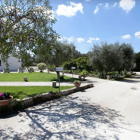 Corte Dei Melograni 3*