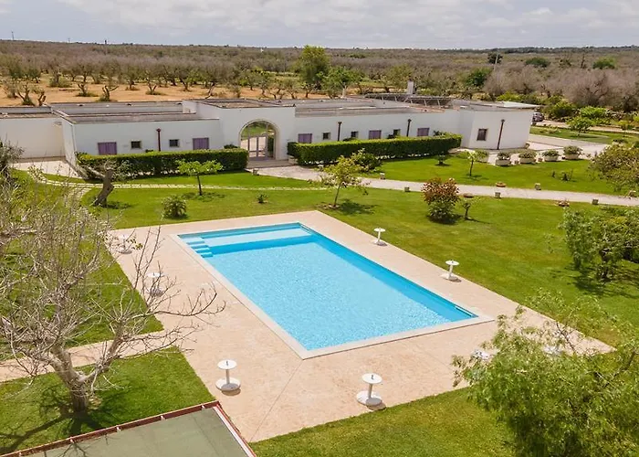 Corte Dei Melograni 3* أوترانتو